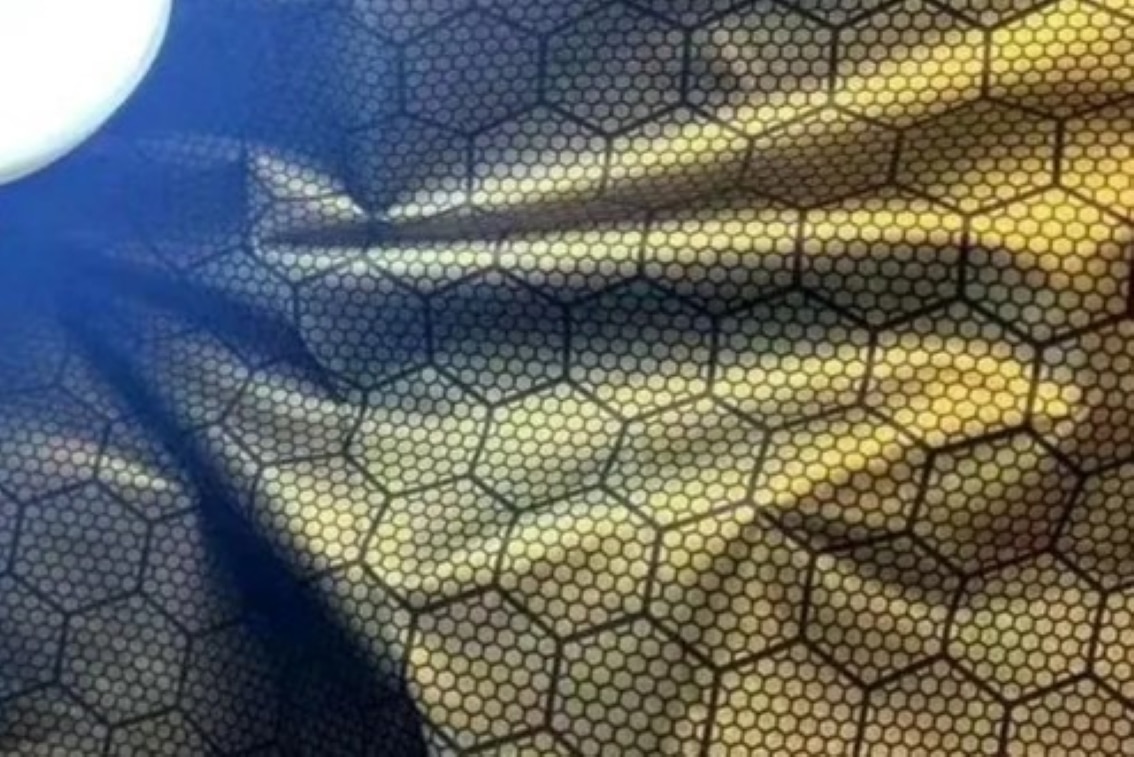 Graphene-Printed-fabric-thermal-insulation