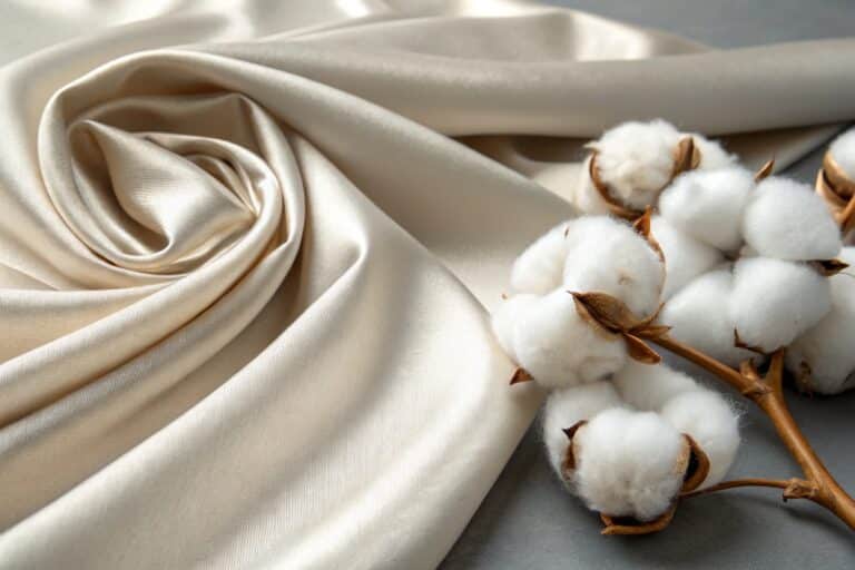 polyester-fabric-and-cotton-material