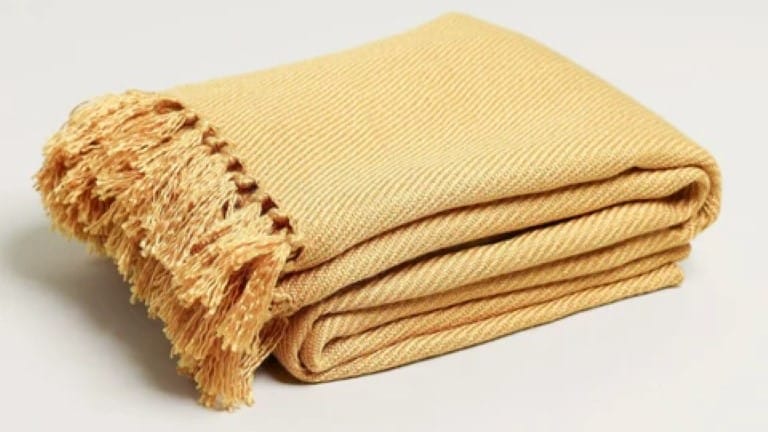 Common Uses of Acrylic Fabric