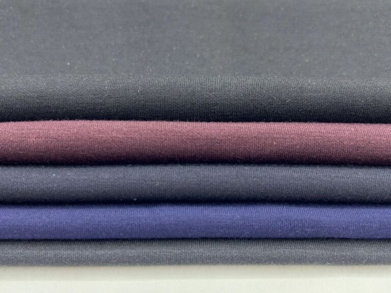 A Guide to Ponte Fabric and Its Properties
