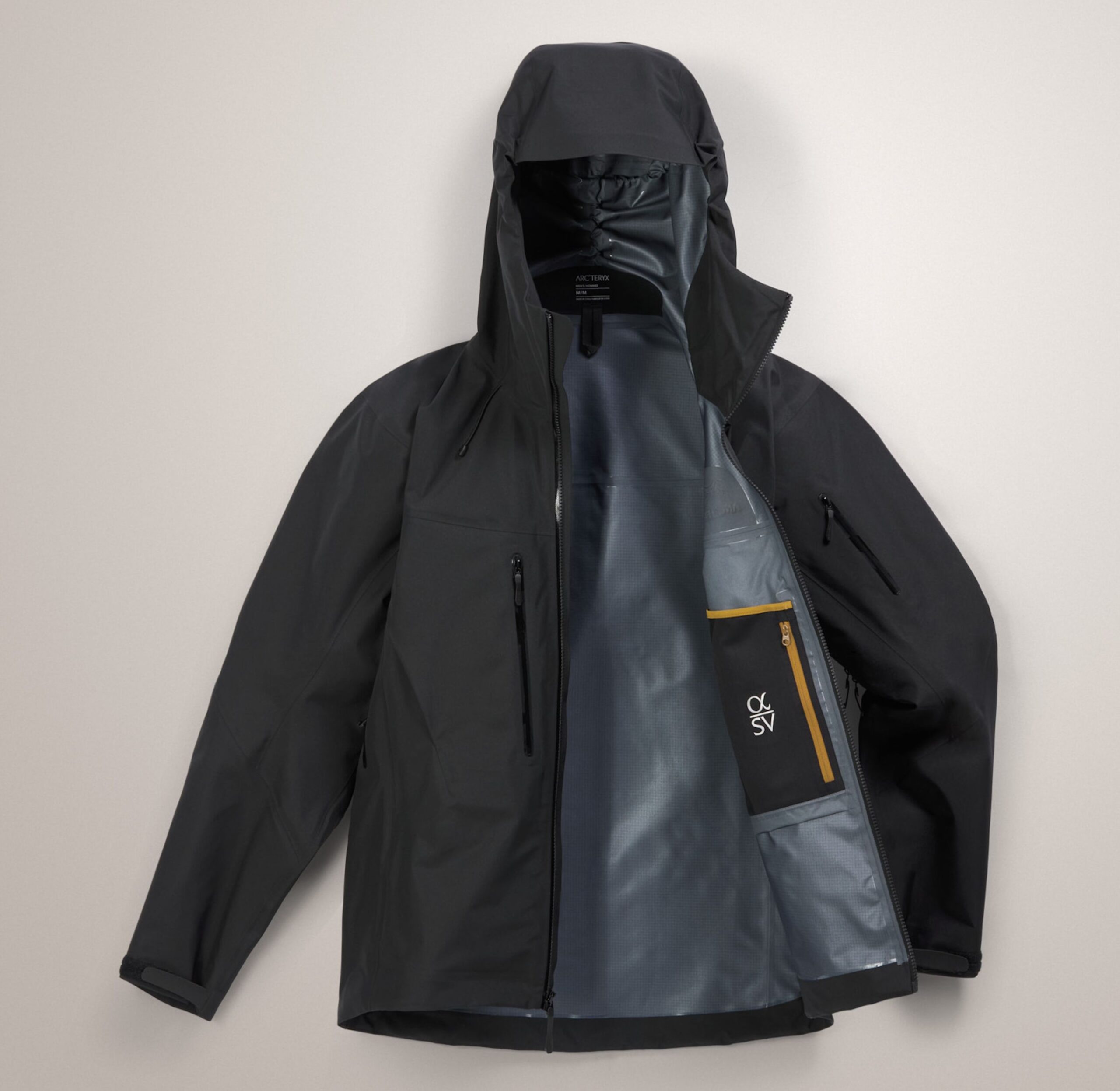 ARCTERYX-Alpha-SV-Jacket-24K-Black-Flat