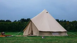 outdoor-canvas-tent