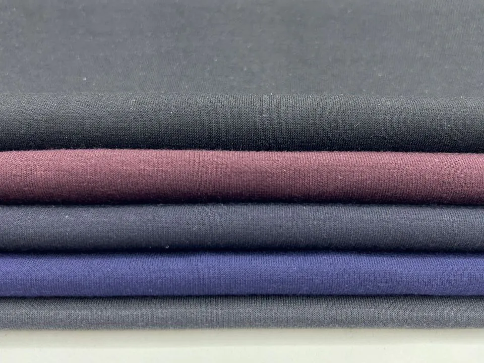 A Guide to Ponte Fabric and Its Properties