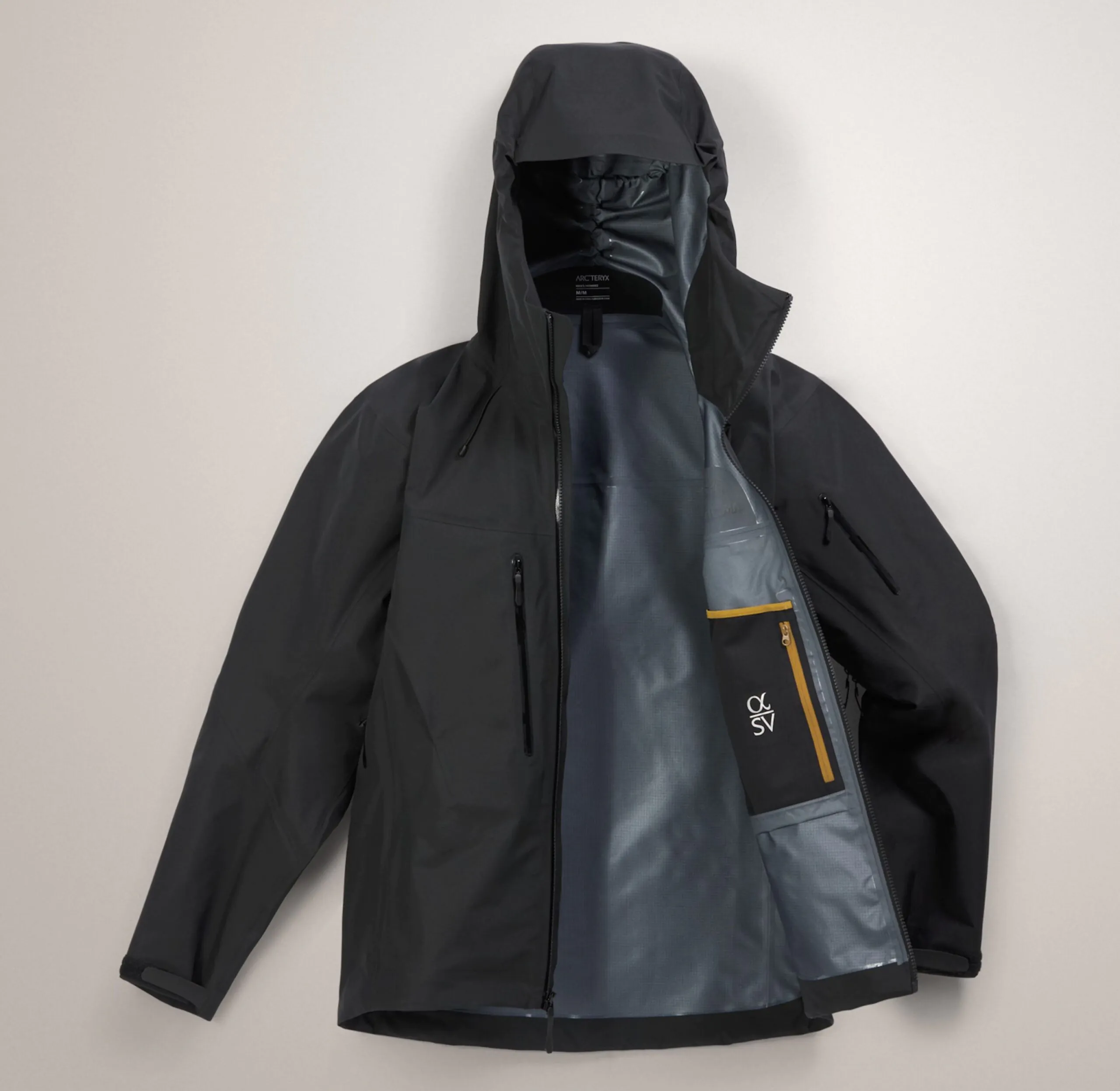 ARCTERYX-Alpha-SV-Jacket-24K-Black-Flat